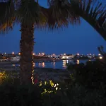 Villa White Dahlia Torre Suda