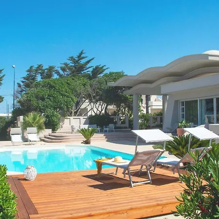 White Dahlia * טורה סודה