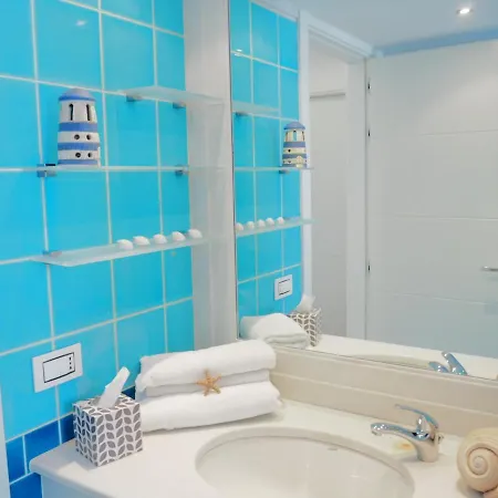 וילה White Dahlia טורה סודה