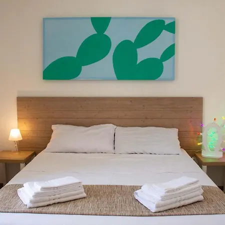 וילה White Dahlia *